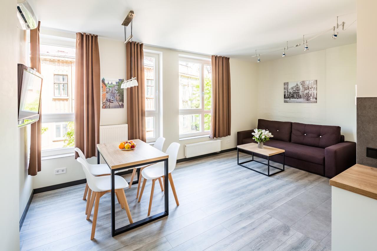 Central Park Apartments Lviv Exterior photo