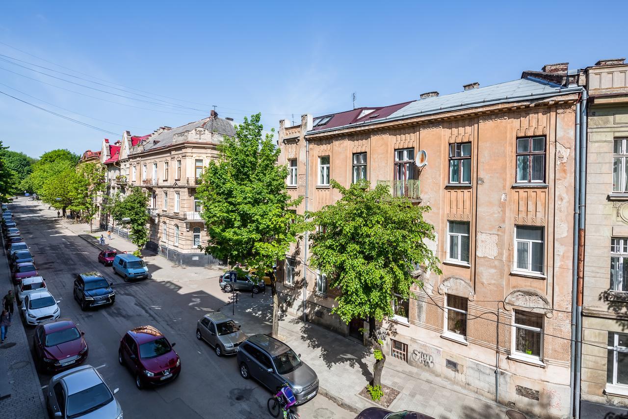 Central Park Apartments Lviv Exterior photo